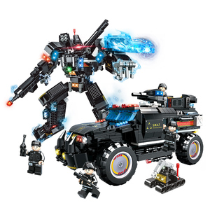 沃马积木特警指挥装甲车拼装铠装战警变形机甲机器人益智玩具礼物