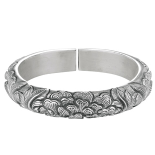 寸银坊云南大理足银手工浮雕复古开口宽银牡丹花手镯.传承