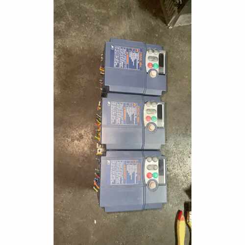 变频器FRN1．5C1S一7C、220V1．5KW刚刚从询价