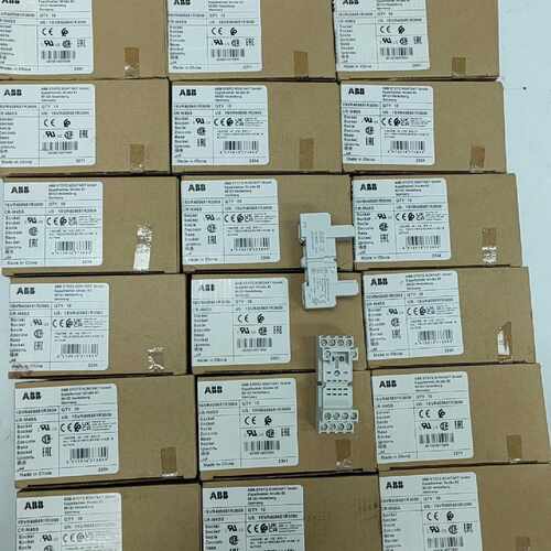 【请询价】A继电器14脚底座CR-M4SS 型号1SVR40565