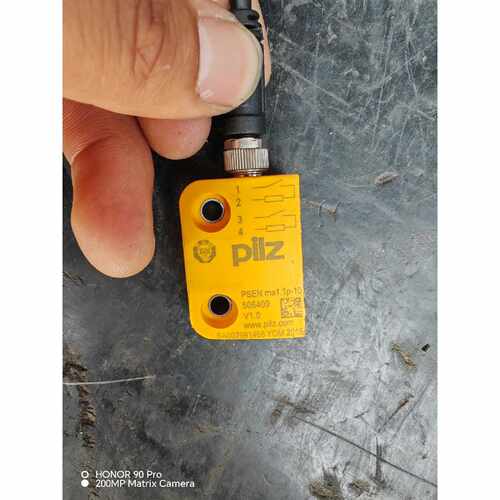 【请询价】PILZ皮尔兹安全开关506409成色如图