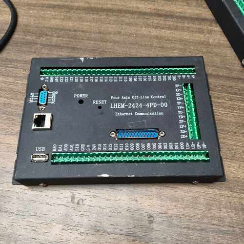 议价两湖机电四轴控制器LHEM24244PD00维修