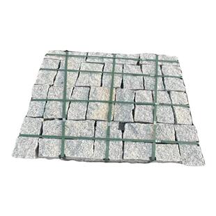 老石板不规则黄锈石碎拼乱石板庭院园林毛石墙户外铺路石防滑厂家