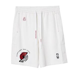 jq区绫致【NBA联名款开拓者队】杰克琼斯短裤双侧开衩字母