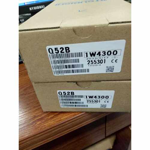 议价Q52B日本原装正品三菱Q系列主基板扩展基板模块Q52B