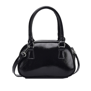 红色包包秋冬女2024新款潮韩国手提保龄球包百搭斜挎包小方包