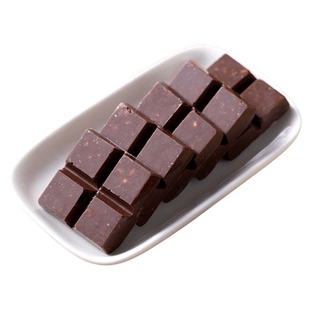 坚果脆巧网红巧克力休闲小吃零食夹心好吃的解馋年货（代可可脂）