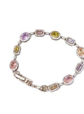 新款高级感精致手链设计感手串