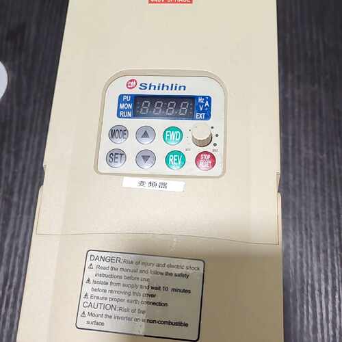 溢价-士林变频器SS-043-3.7K-D一台，3.7KW，三