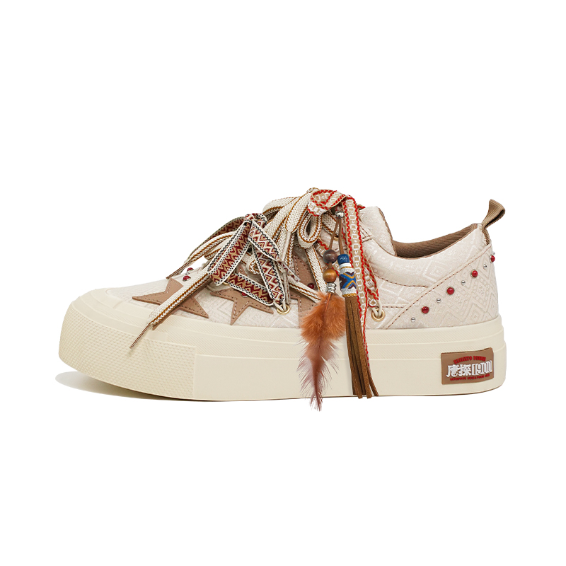 Kaalixto唐探1900联名款国潮小众设计星星鞋男女休闲百搭帆布鞋