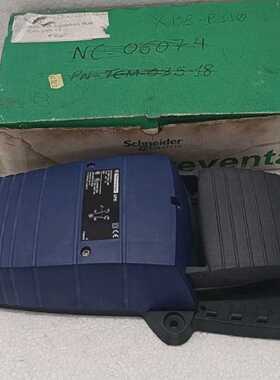 TELEMECANIQUE XPE-B110 FOOT CONTROL SWITCH AC15, 240V 3 AMP