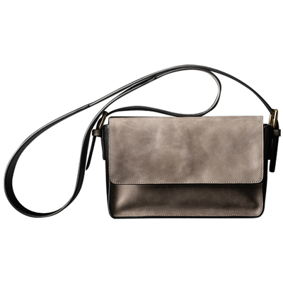 吉卡尼休闲通勤邮差包真皮斜挎包