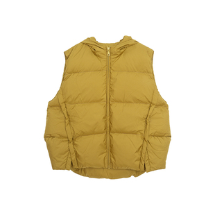 忘城S770座/野蛮生长/23冬新品新国标90绒立体保暖连帽羽绒马甲女