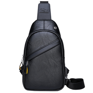 胸包男士包包休闲挂包小斜挎包男潮牌单肩包ins男包男款胸前背包