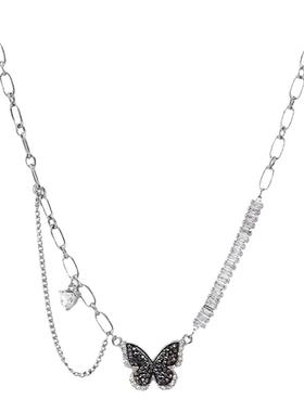 甜酷黑色蝴蝶卫衣项链