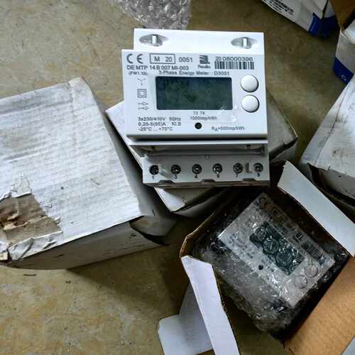 询价-3PHASE  ENERGY METER D3001可维修