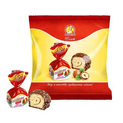 进口斯拉夫奶罐糖威化榛仁巧克力