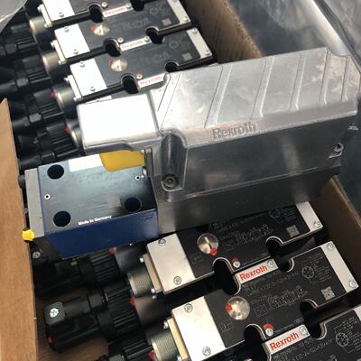 议价4WRPEH6C3B12L-2X/G24K0/A1M型号0811404601力士乐Rexroth比