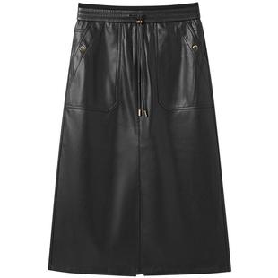 太平鸟女装年冬季款拼接pu长裙A1GFE4208