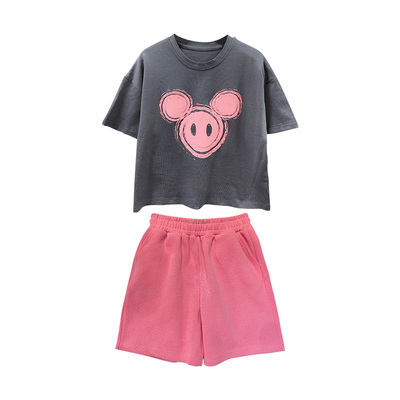 母子装淡粉色洋气卡通两件套