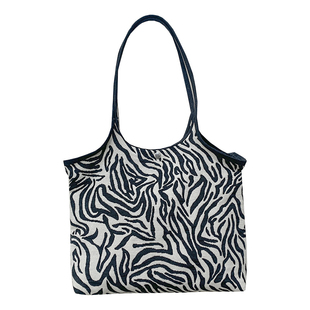 背心斑马纹包包女ins新款潮网红托特包帆布包大学生上课大容量包