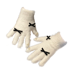 可爱白色针织毛绒手套女2025年冬季分指加厚加绒保暖防寒防风骑行