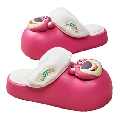 徕米亚草莓熊可爱棉拖鞋