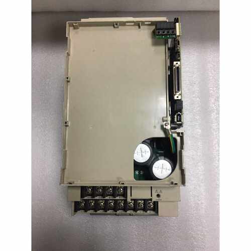 【议价-可维修】 YASKAWA SGD7S-550A00A 伺服驱动器 7.5千瓦 /均