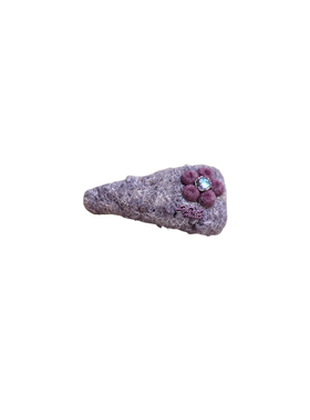 紫色毛绒花朵发夹边夹侧边