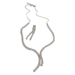 闪耀全场~高级感闪钻耳环项链套装轻奢小众礼服晚宴锁骨链配饰女