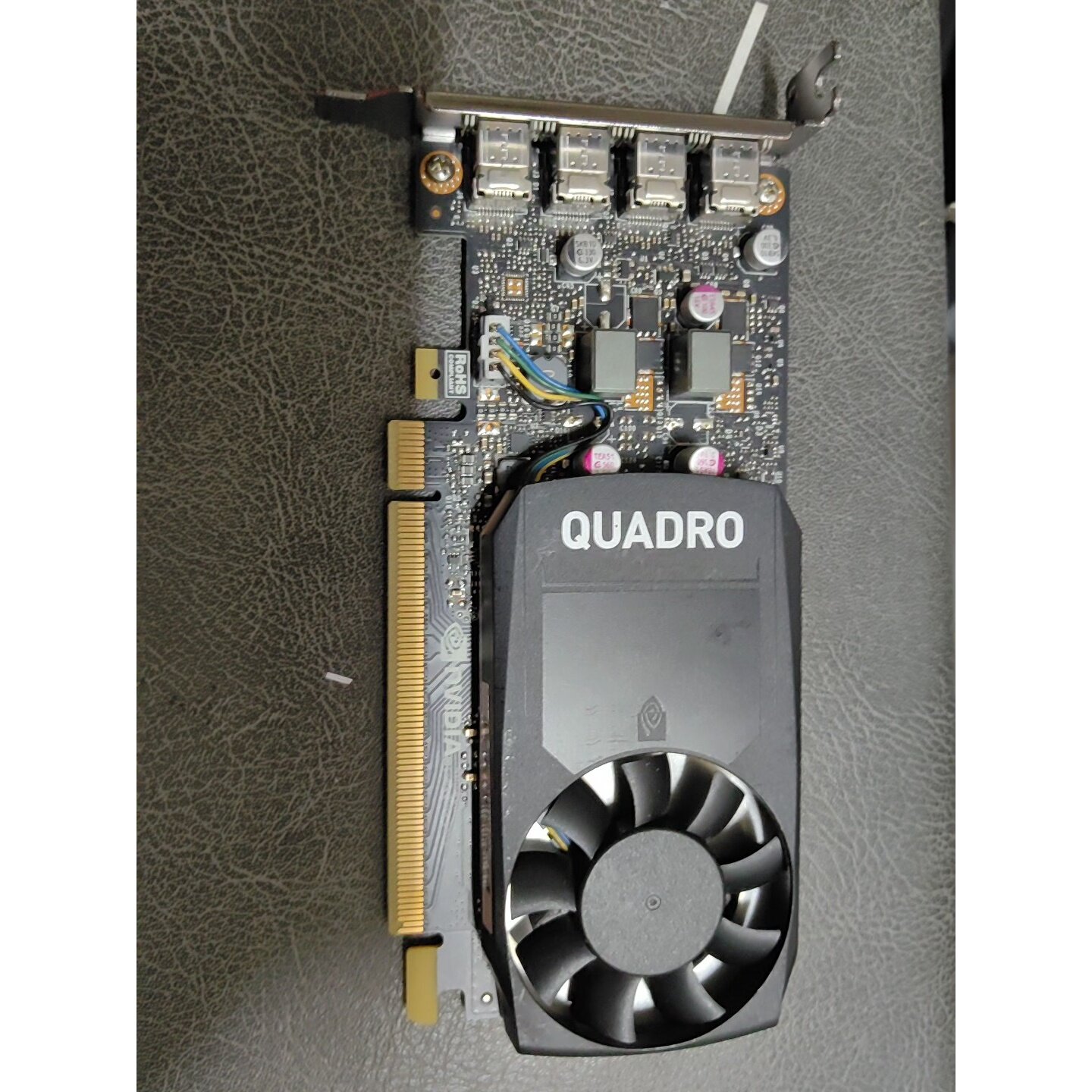 丽台P6204个小DP接口专业连接器