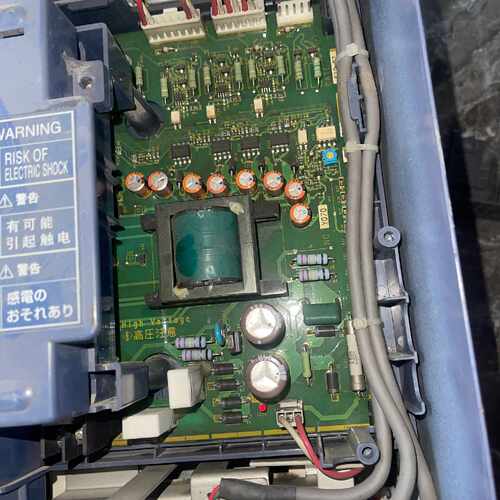 非标价FRN37G1S4C富士变频器37KWFRN37G1S修理