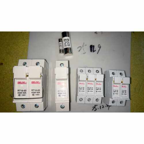 （议价）正品熔断器底座RT1832熔断器底座RT14