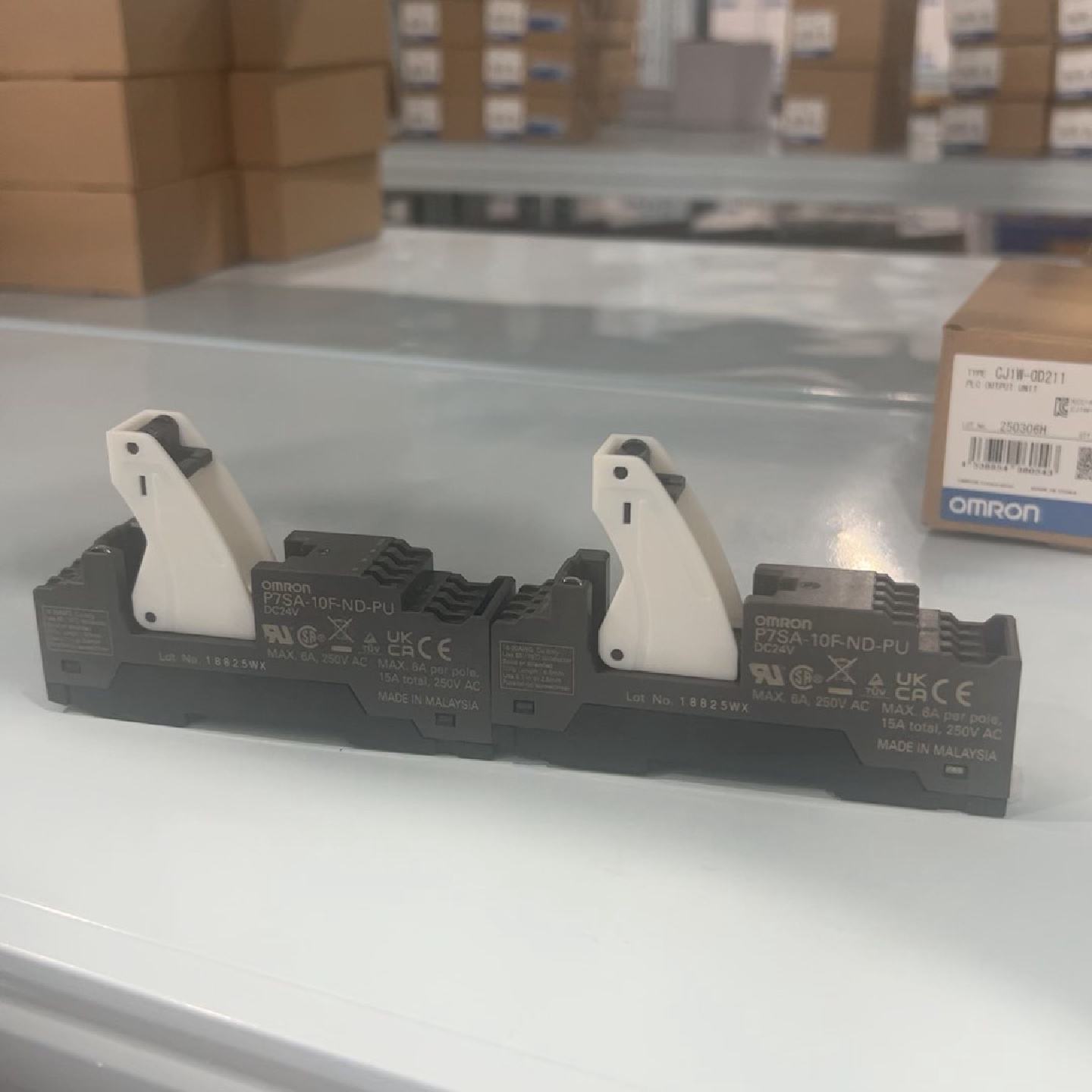 议价欧姆龙P7SA-10F-ND-PU继电器底座,全新原装正品,