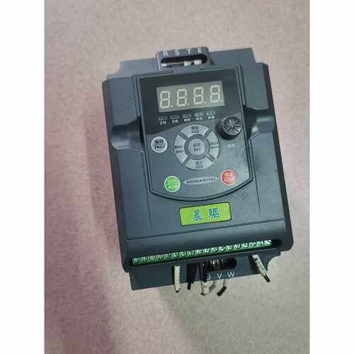 溢价-晨驱中驱变频器100MR75G1B220V0.