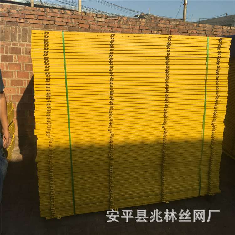 厂家现货批发车间围挡防护栏仓库厂区现货隔离栅铁丝网移动车间