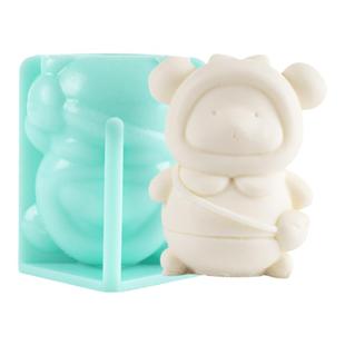 背包小熊石膏娃娃模具硅胶新款香薰3d立体自定制批发新款模型注浆