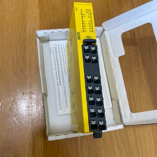 【询价】西克安全继电器，型号RLY3-EMSS100，未适用
