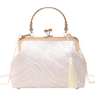 时尚气质中式旗袍汉服手提小包包手工刺绣链条单肩包放手机宴会包