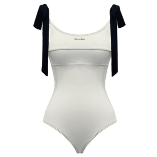 visual mood连体泳衣女2025新款复古高级感黑白系带显瘦度假泳装