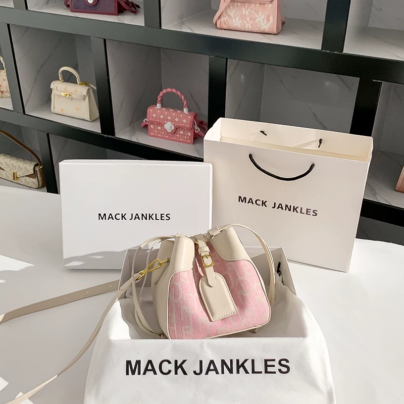 K c Mack Jankles