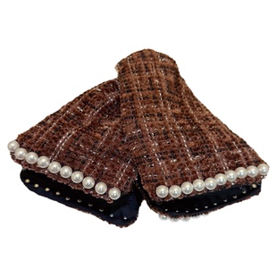 气质三角抓夹女粗毛呢鲨鱼夹2026新款小香风盘发夹高级感大号发饰