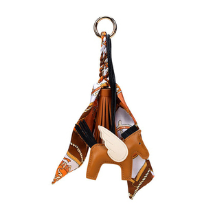 2026马年吉祥物小马挂件高级感本命年挂件装饰包包小飞马挂件丝巾