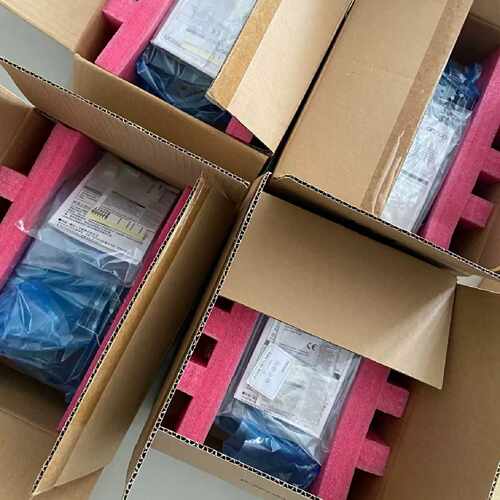 议价R88D-1SN02H-ECT-06 R88D-1SN04H-ECT OMRON伺服驱动器现货议