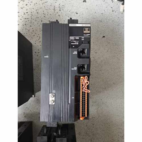 议价欧姆龙R88D-1SN20F-ECT伺服驱动器，2KW，实物