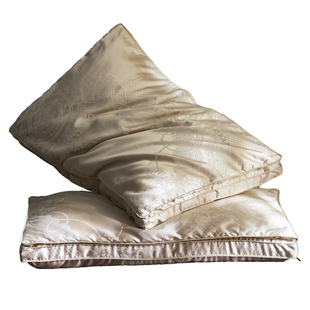 罗莱家纺新品桑蚕丝枕头成人可水洗护颈椎睡眠家用蚕丝枕芯