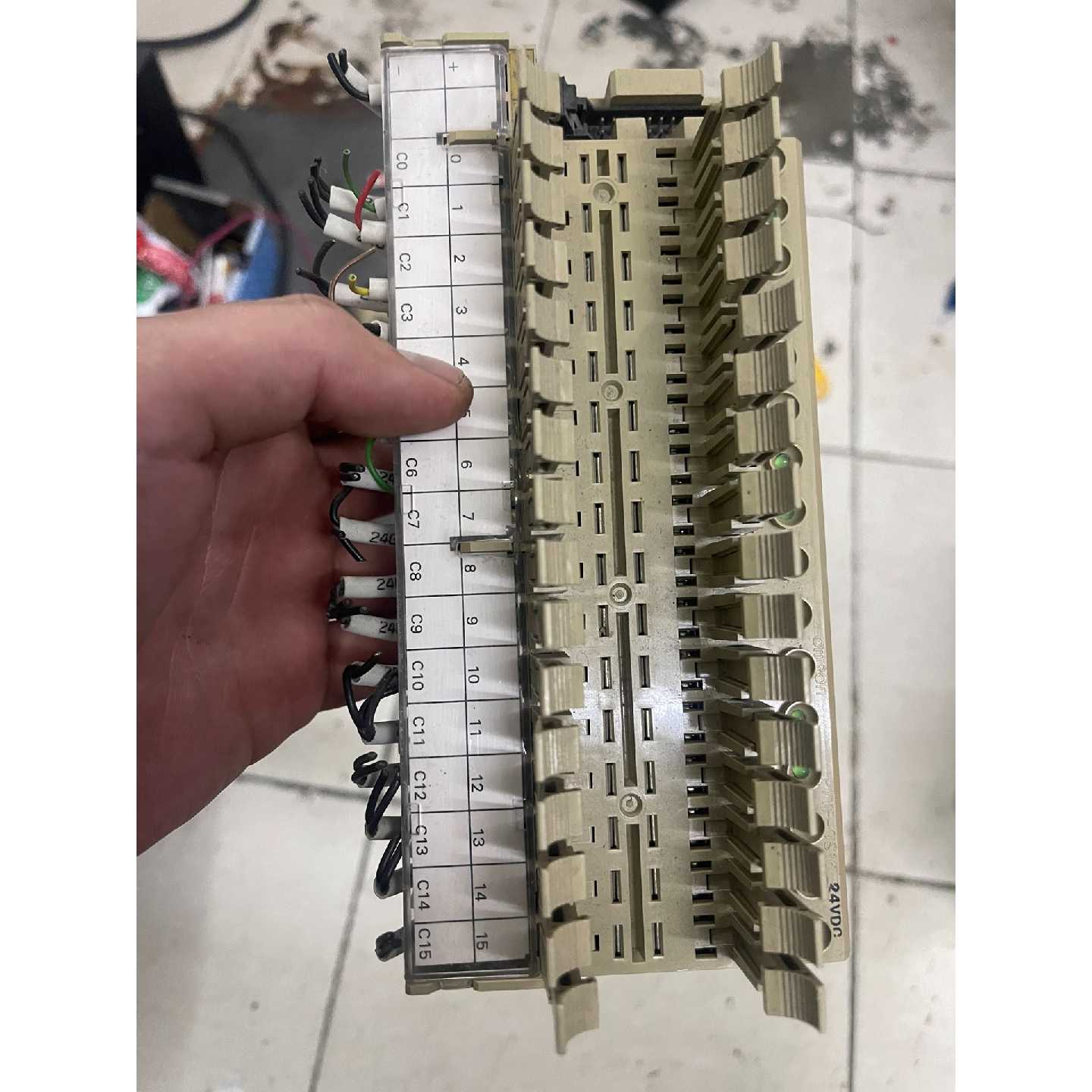 议价欧姆龙继电器底座G7TCOC16可维修