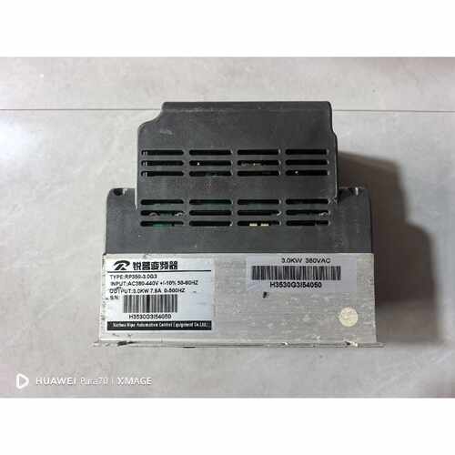 溢价-锐铺变频器RP3503.0G33.0KW下来的