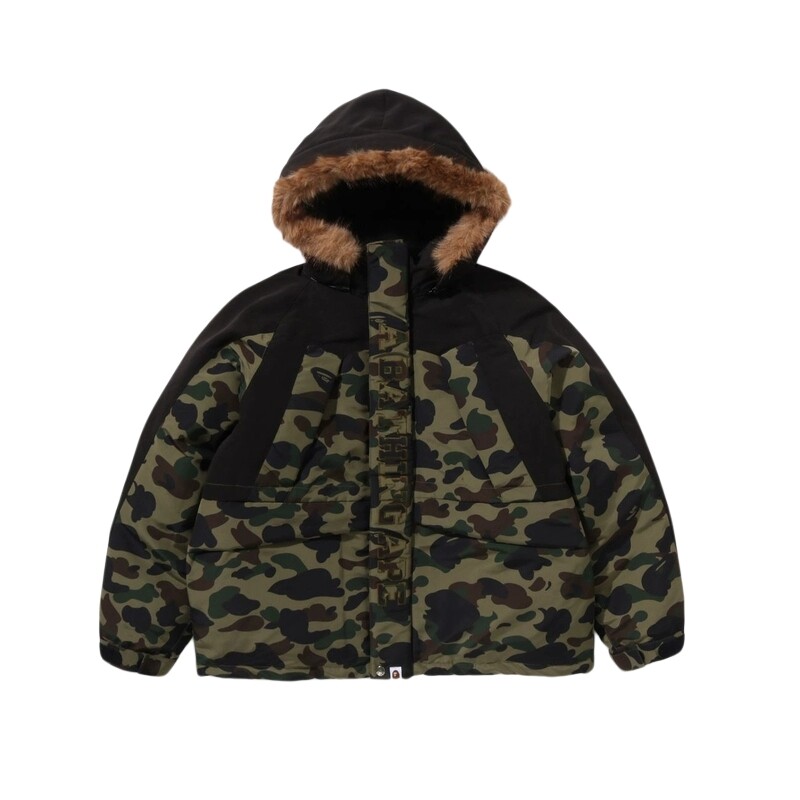 BAPE拼接可拆卸毛绒连帽羽绒服