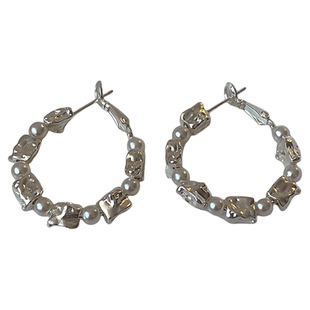 承欢记杨紫同款耳环银色圆形珍珠复古时尚2024新款高级感耳圈耳饰